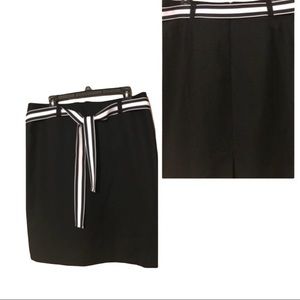 Essentials G black skirt size 14